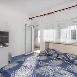 Appartement In *